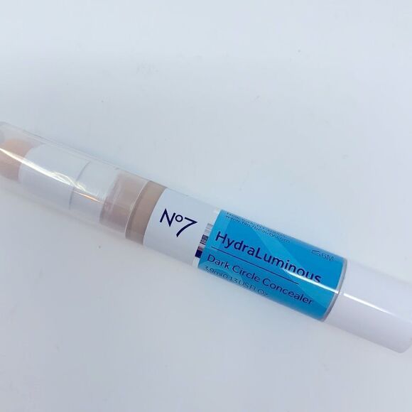 No7 Hydraluminous Dark Circle Concealer Shade 5 - Picture 4 of 5